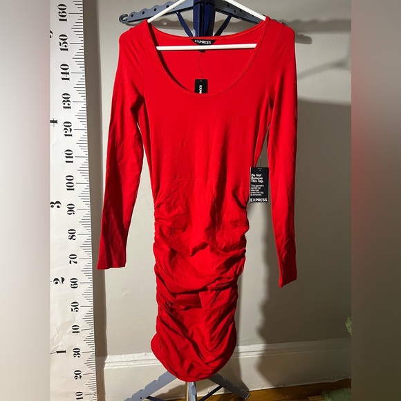 Express red dress - Picture 1 of 4